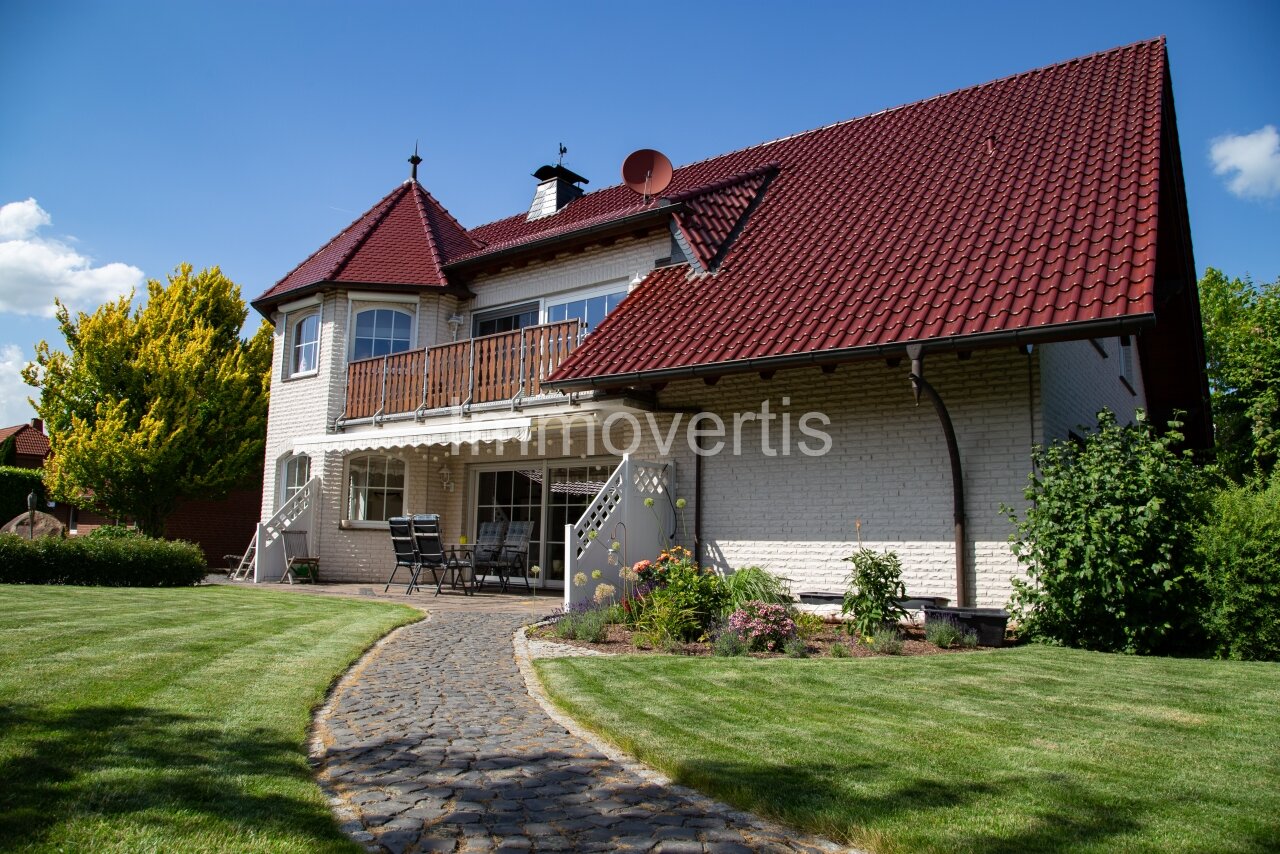 Exklusives Zweifamilienhaus mit Turmaussicht