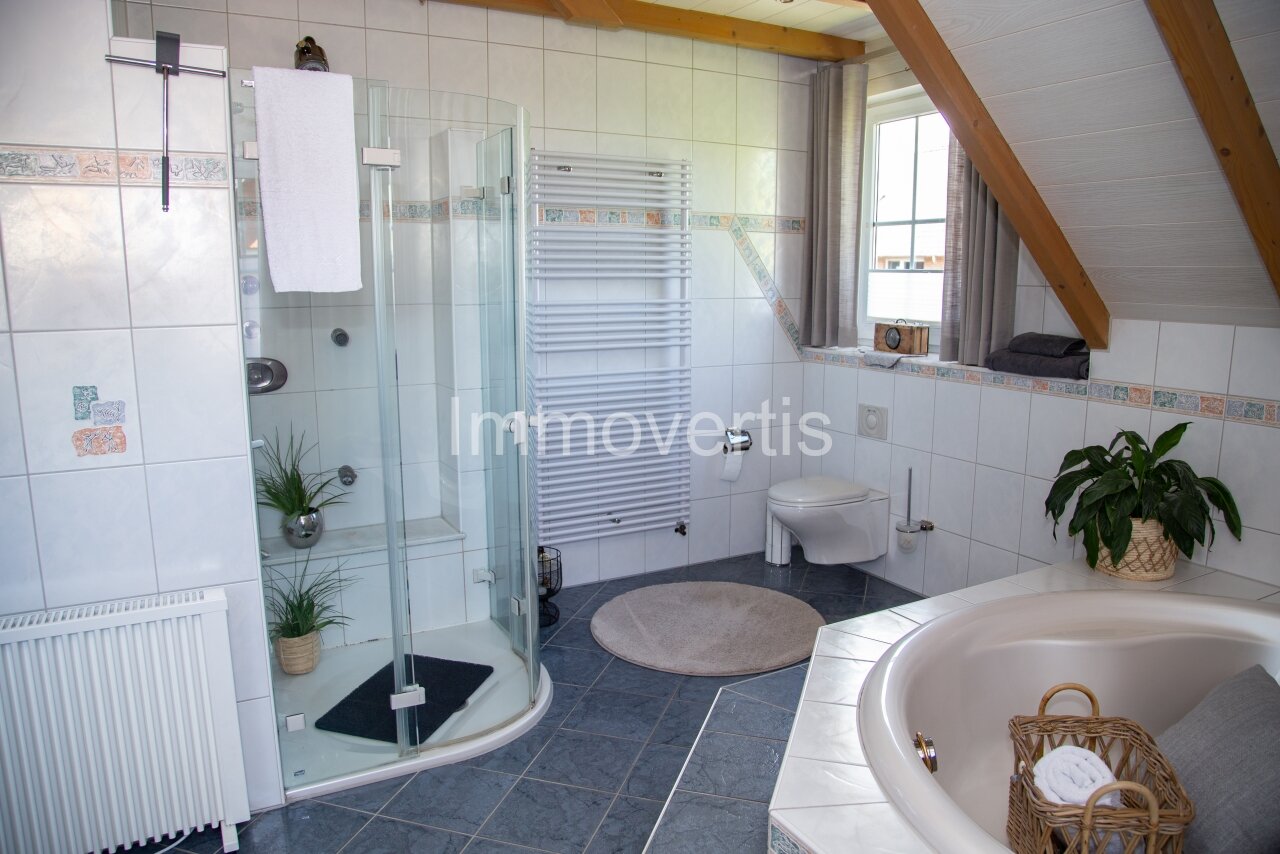 Exklusives Zweifamilienhaus mit Turmaussicht