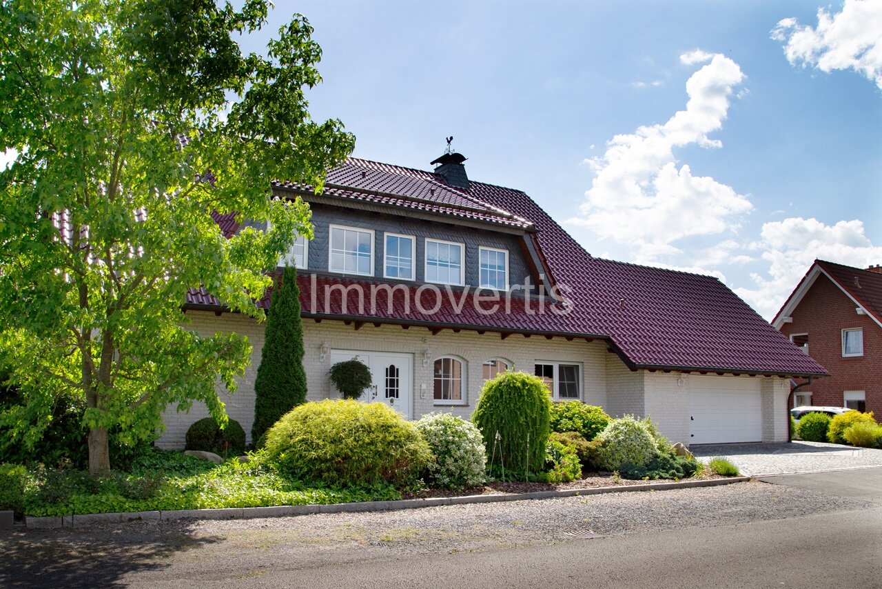 Exklusives Zweifamilienhaus mit Turmaussicht