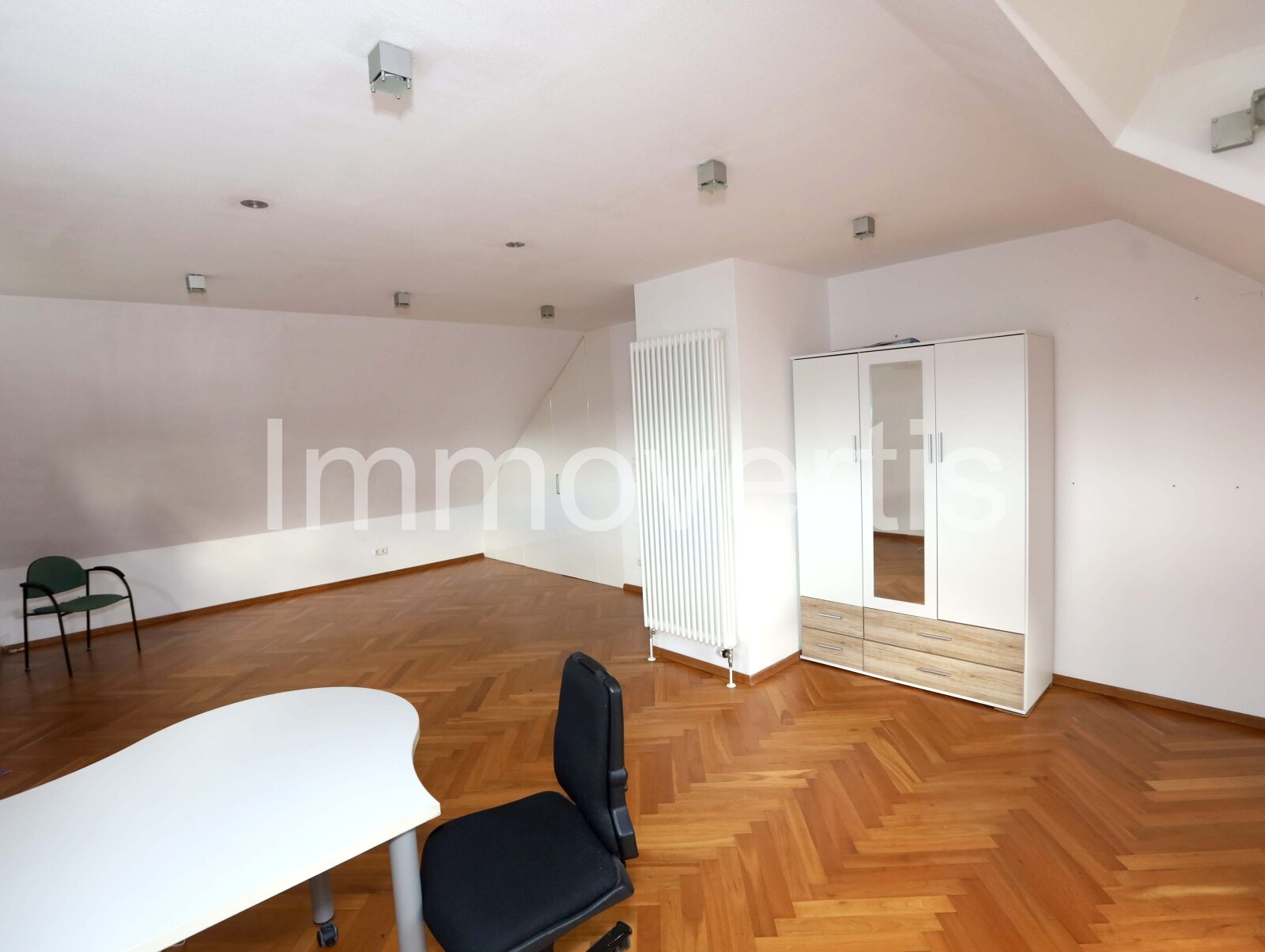 Außergewöhnliches Wohnhaus im malerischen Auetal
