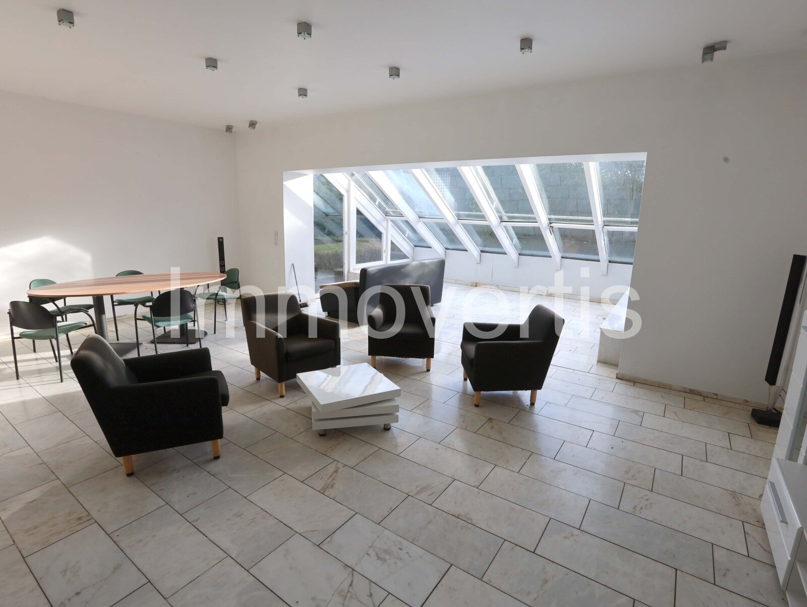 Außergewöhnliches Wohnhaus im malerischen Auetal