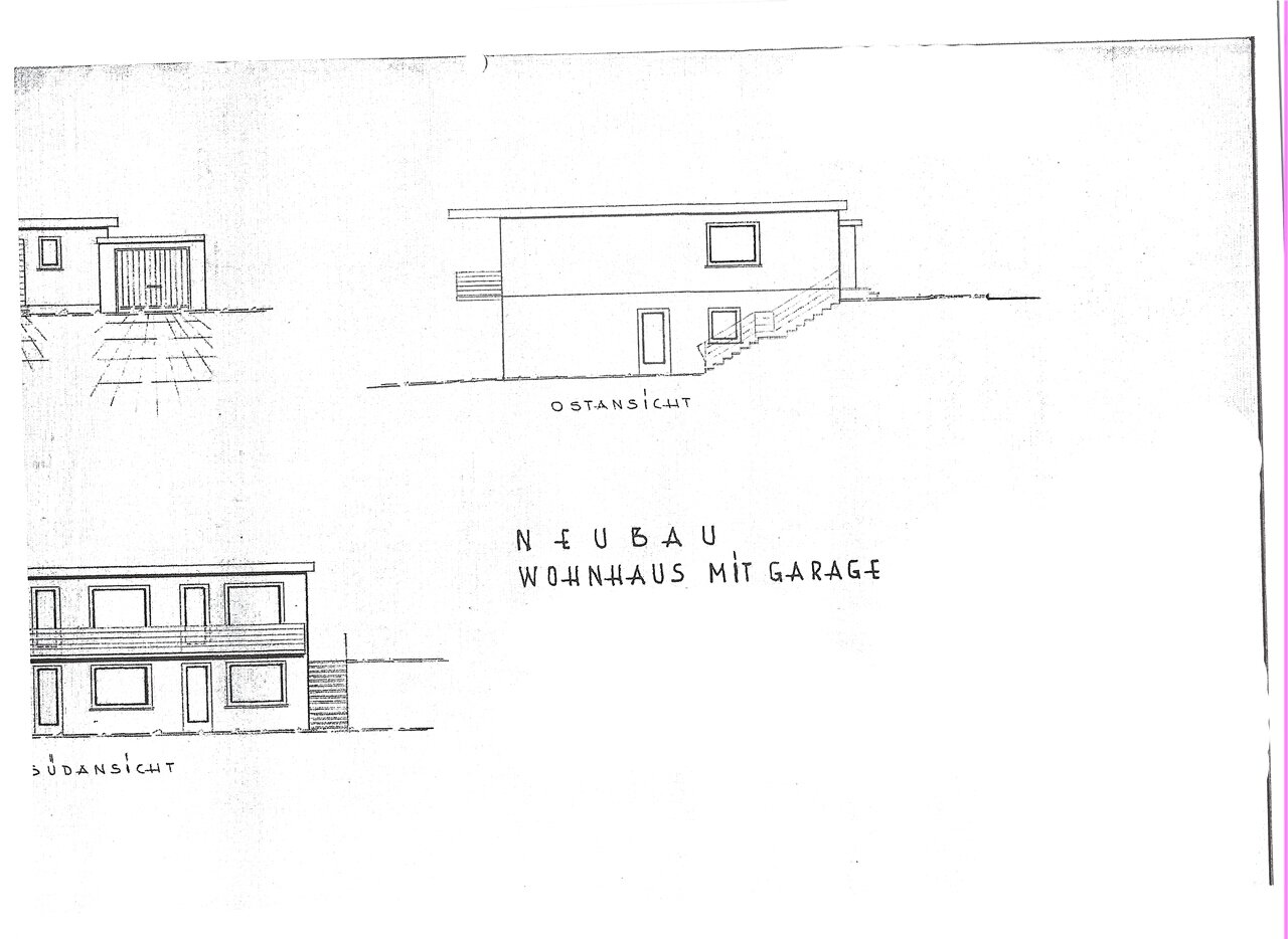 Bungalow mit zwei Wohnungen in Hanglage