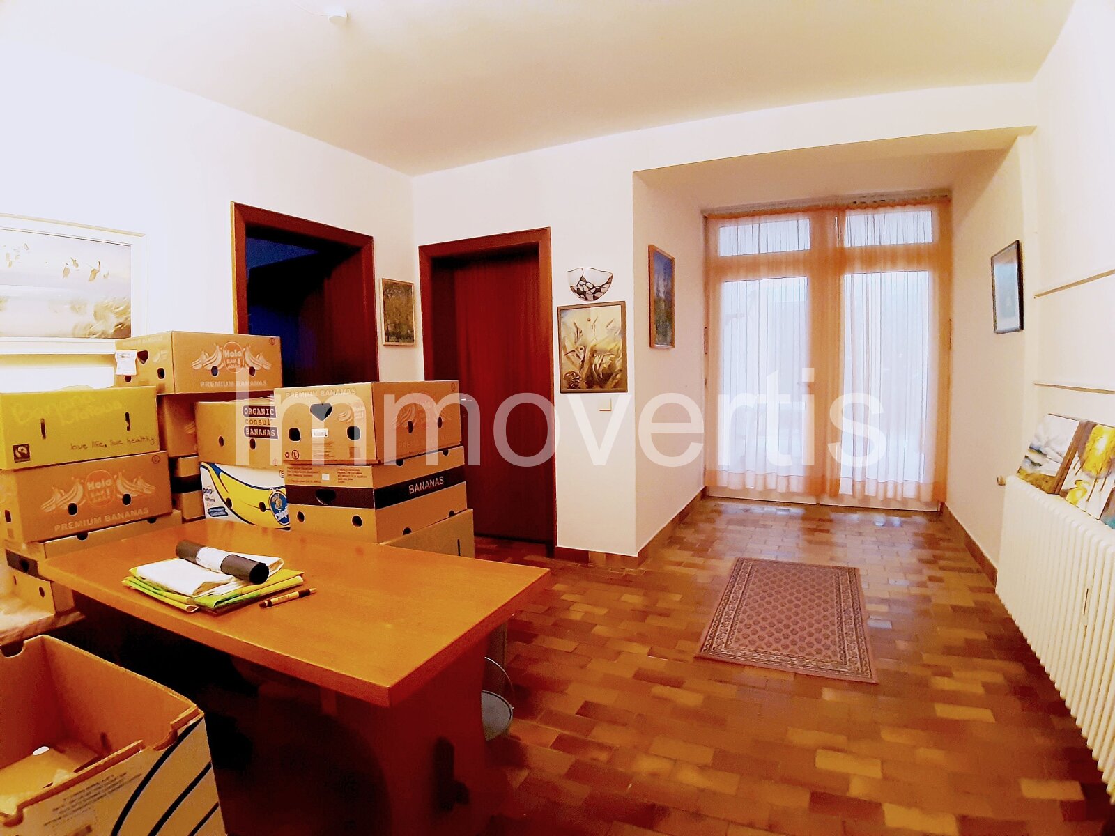 Vielseitiges Einfamilienhaus mit Einliegerwohnung, Sauna und Fernblick