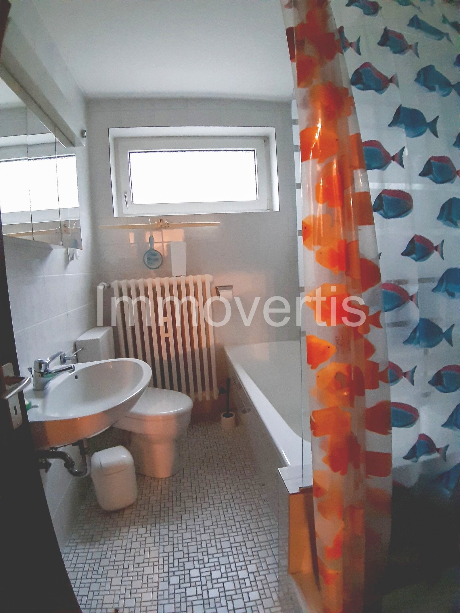 Vielseitiges Einfamilienhaus mit Einliegerwohnung, Sauna und Fernblick