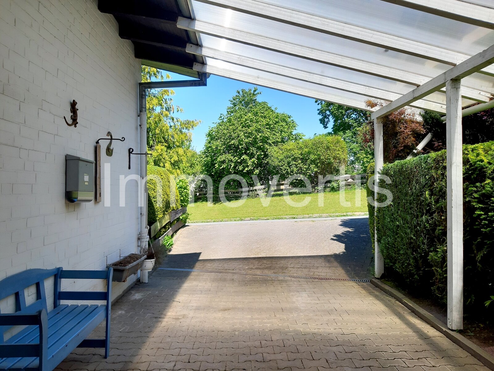 Vielseitiges Einfamilienhaus mit Einliegerwohnung, Sauna und Fernblick
