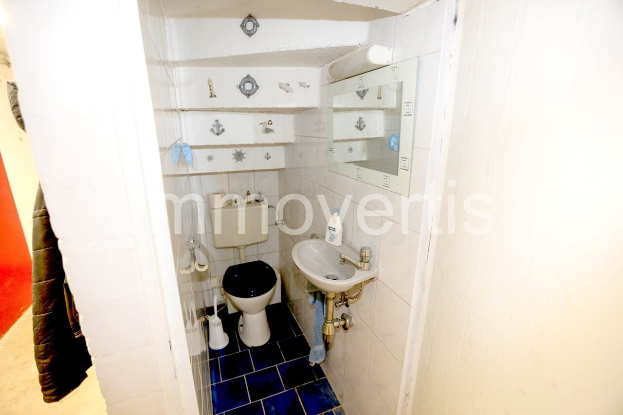 Keller WC Keller WC